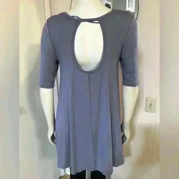 We The Free Free People Lavender Short Sleeved Open Back Swing Long Tunic Sz Med - Picture 7 of 7